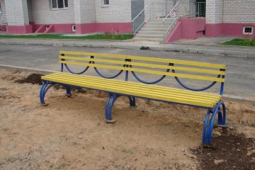 Скамья со спинкой