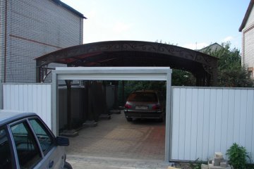 Автомобильные навесы из поликарбоната