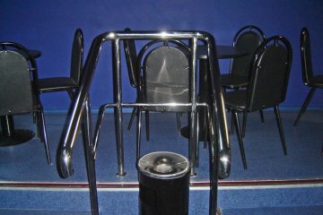 Мебель из нержавеющей стали