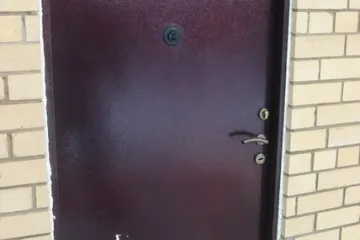 Двери металлические входные утепленные